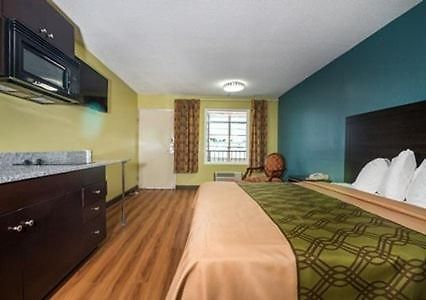 Royal Extended Stay Hotel Selma Bagian luar foto